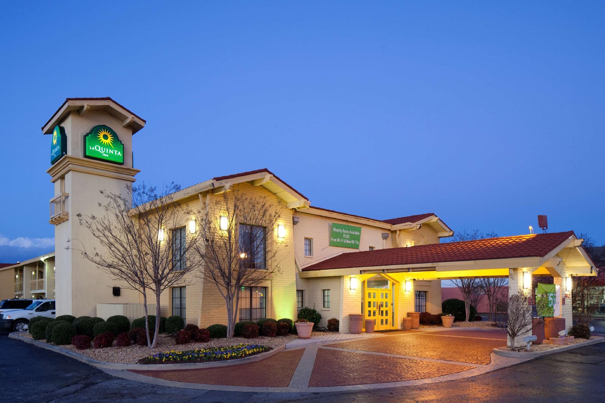 La Quinta Inn By Wyndham Huntsville Research Park Exterior foto