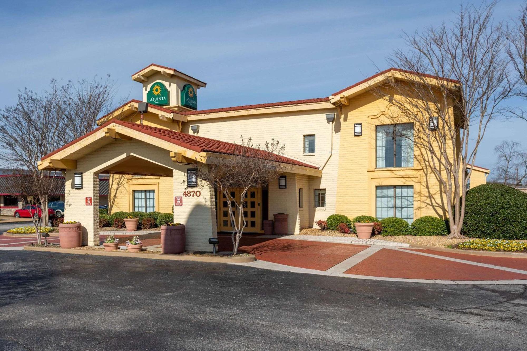 La Quinta Inn By Wyndham Huntsville Research Park Exterior foto