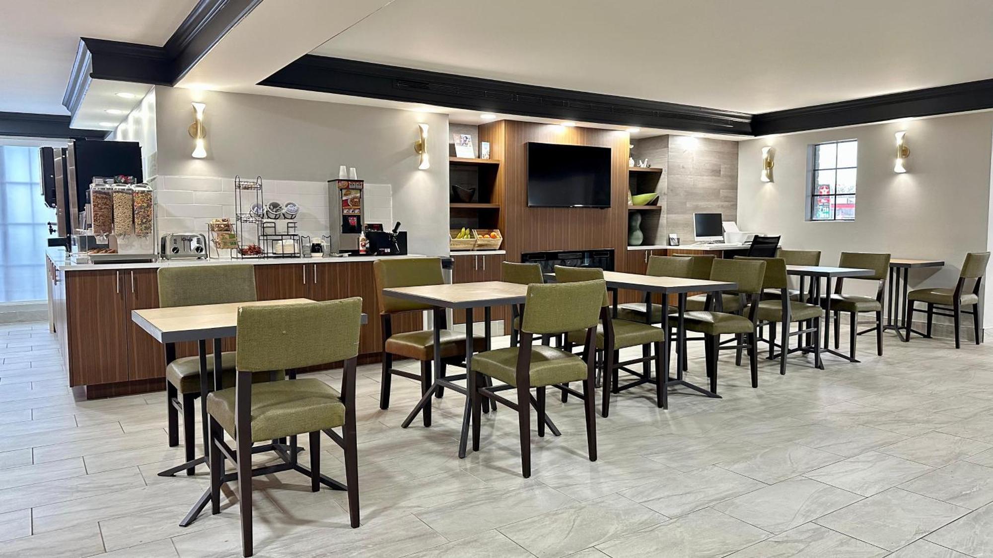 La Quinta Inn By Wyndham Huntsville Research Park Exterior foto